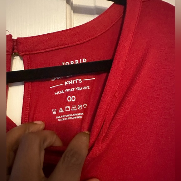 Super Soft strappy v-neck Babydoll top! Worn once! - Picture 6 of 7